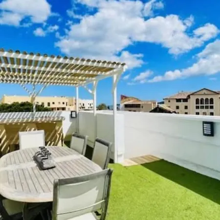 Avec Rooftop Et Vue Imprenable *
